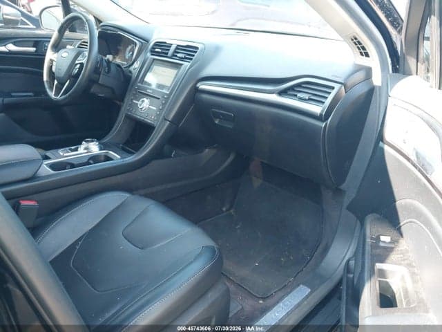 2017 FORD FUSION TITANIUM 5