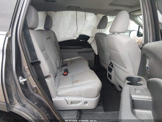 2017 HONDA PILOT EX-L 8