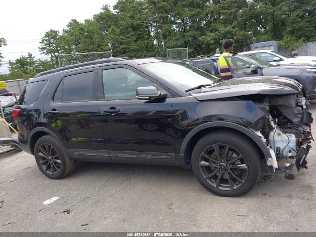 2017 FORD EXPLORER XLT 14