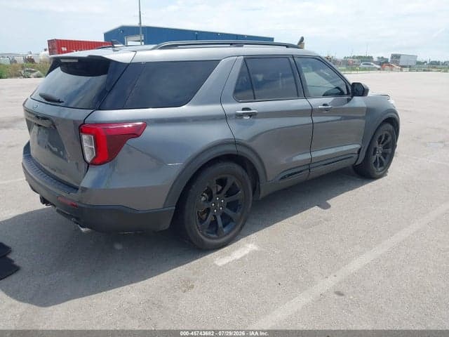 2022 FORD EXPLORER ST-LINE 4