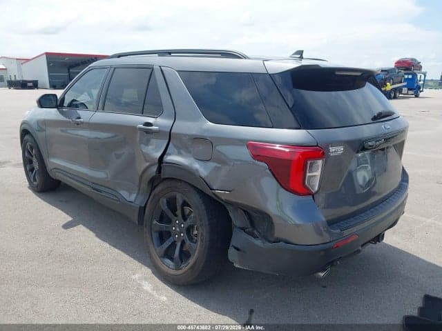 2022 FORD EXPLORER ST-LINE 6