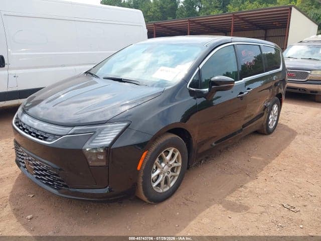 2027 CHRYSLER PACIFICA 2