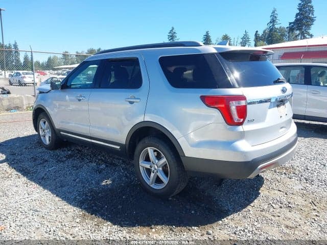 2017 FORD EXPLORER XLT 3