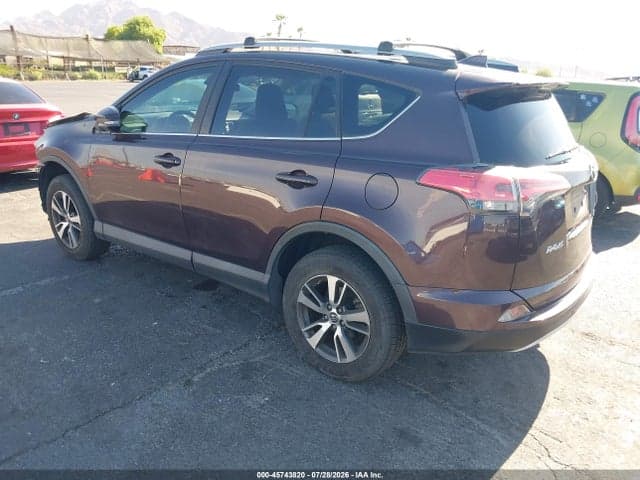 2018 TOYOTA RAV4 XLE 3