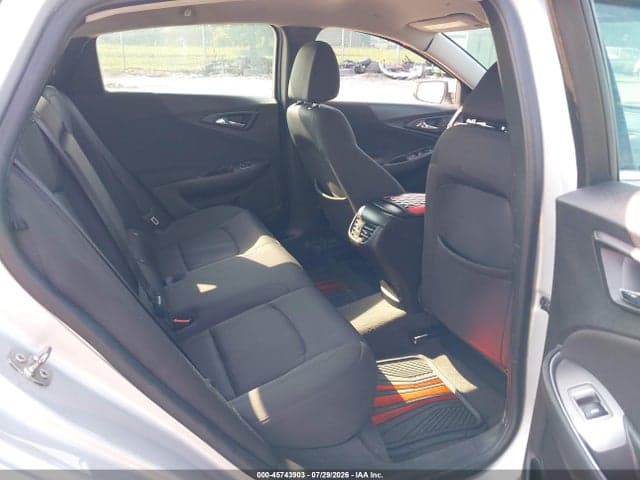 2018 CHEVROLET MALIBU LT 8
