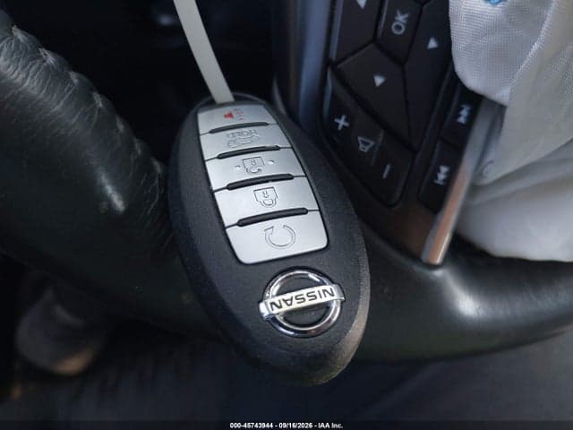 2018 NISSAN ROGUE SV 11