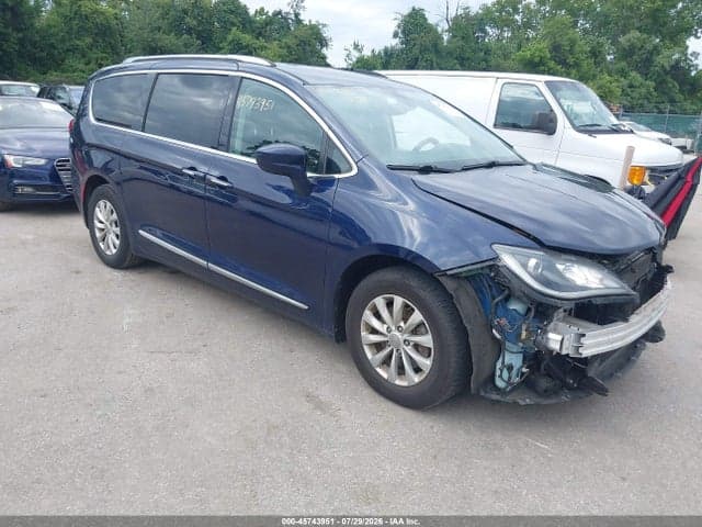 2019 CHRYSLER PACIFICA TOURING L 1
