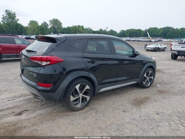 2017 HYUNDAI TUCSON SPORT 4