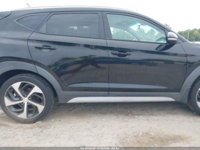 2017 HYUNDAI TUCSON SPORT 6