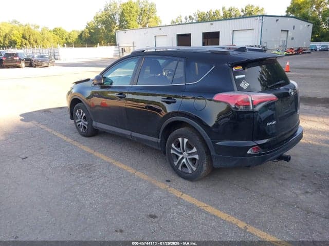 2017 TOYOTA RAV4 LE 3