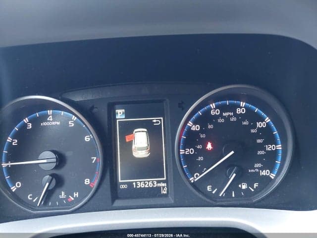 2017 TOYOTA RAV4 LE 7