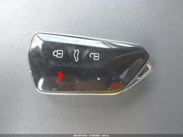 2024 VOLKSWAGEN ID.4 S 11