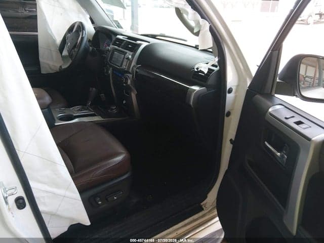 2017 TOYOTA 4RUNNER LIMITED 5