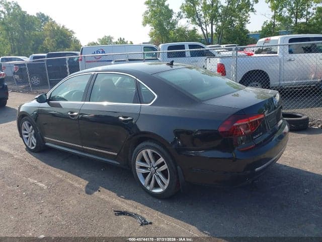 2017 VOLKSWAGEN PASSAT 1.8T SE 3