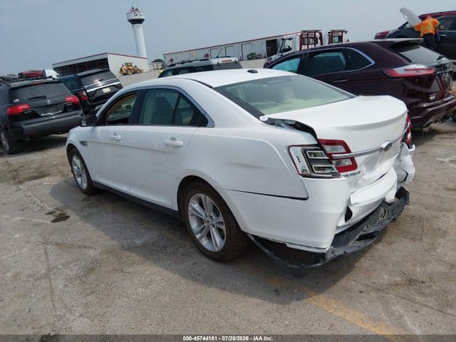2018 FORD TAURUS SE 3