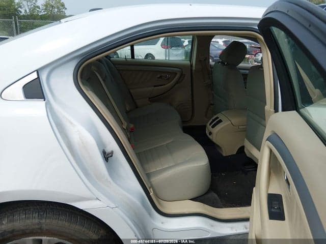 2018 FORD TAURUS SE 8