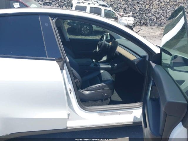 2021 TESLA MODEL Y LONG RANGE DUAL MOTOR ALL-WHEEL DRIVE 5