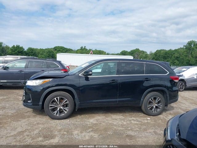 2018 TOYOTA HIGHLANDER LE PLUS 14