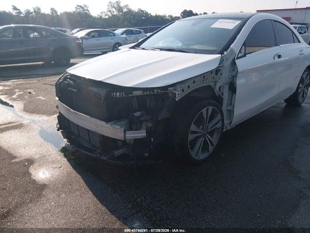 2019 MERCEDES-BENZ CLA 250 6