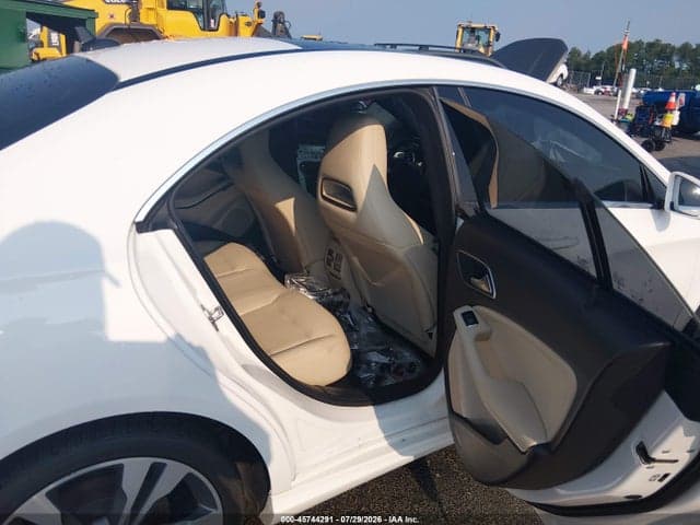 2019 MERCEDES-BENZ CLA 250 8