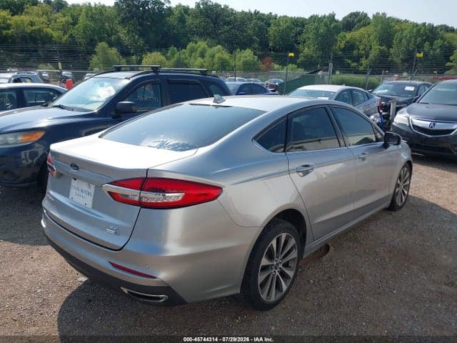 2020 FORD FUSION SE 4
