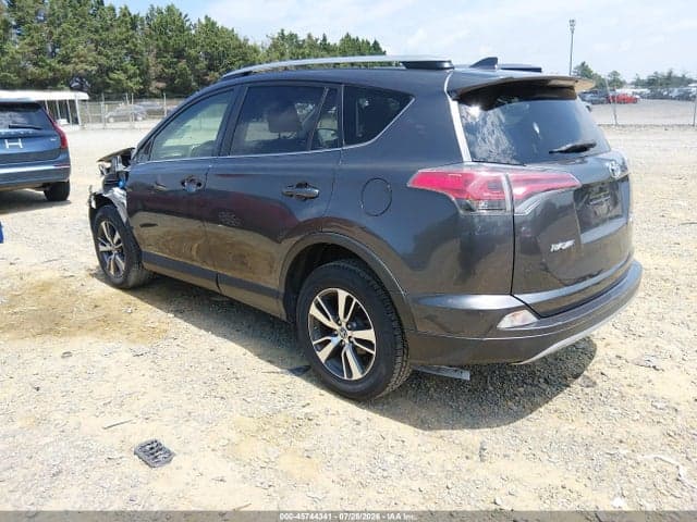 2017 TOYOTA RAV4 XLE 3