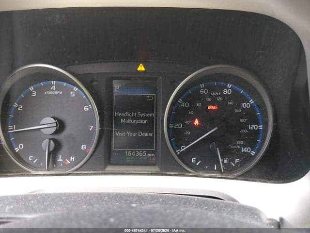 2017 TOYOTA RAV4 XLE 7