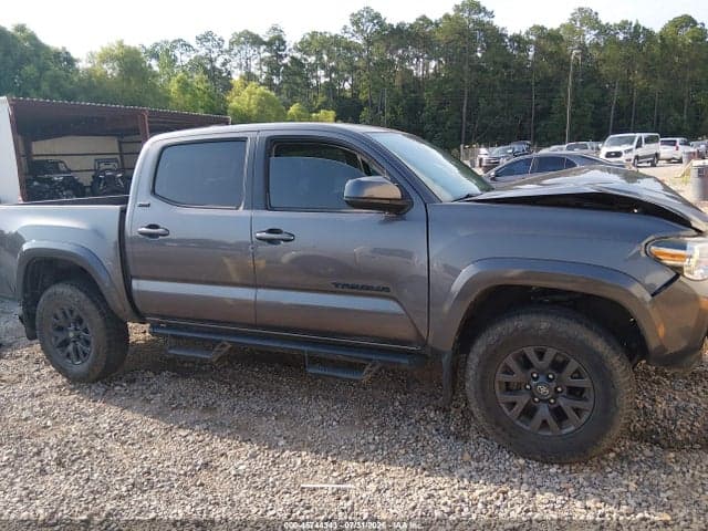 2021 TOYOTA TACOMA SR5 V6 14