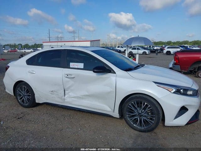 2023 KIA FORTE GT-LINE 6