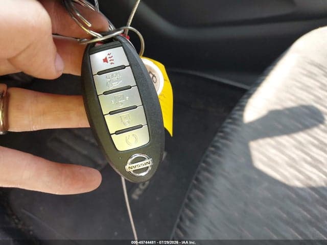 2019 NISSAN ROGUE SV 11