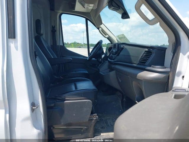 2023 FORD TRANSIT-250 5
