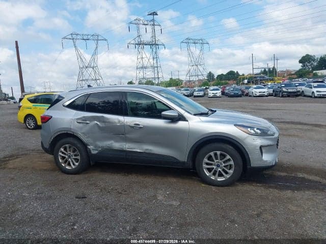 2020 FORD ESCAPE SE 6