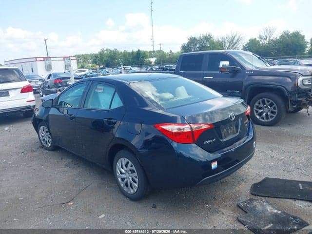 2017 TOYOTA COROLLA LE 3