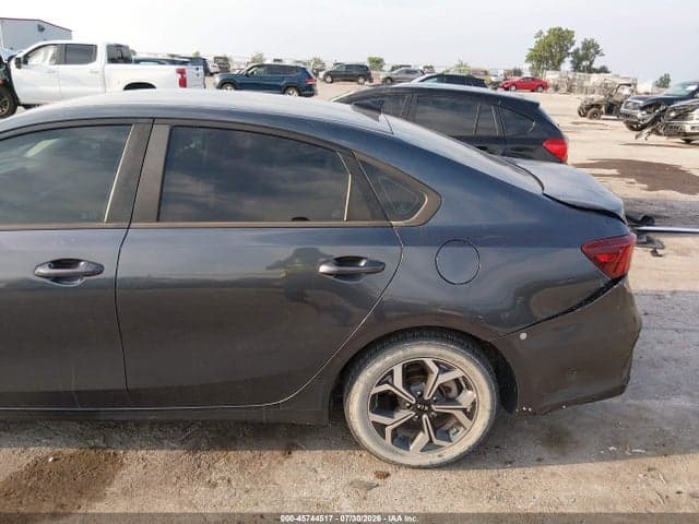 2019 KIA FORTE LXS 18