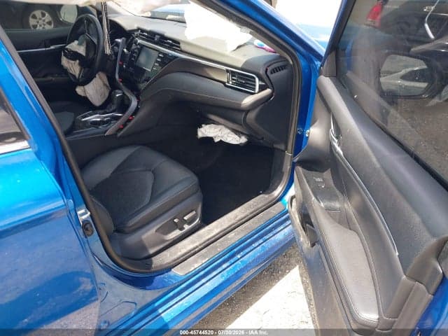 2018 TOYOTA CAMRY XSE 5