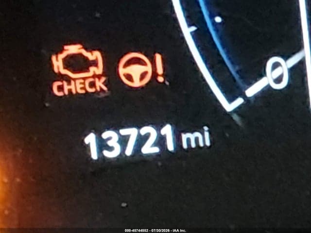 2024 TOYOTA COROLLA CROSS XLE 16