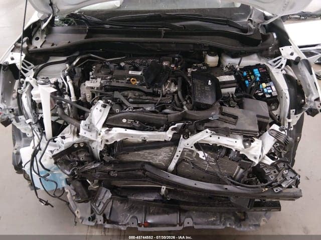 2024 TOYOTA COROLLA CROSS XLE 10
