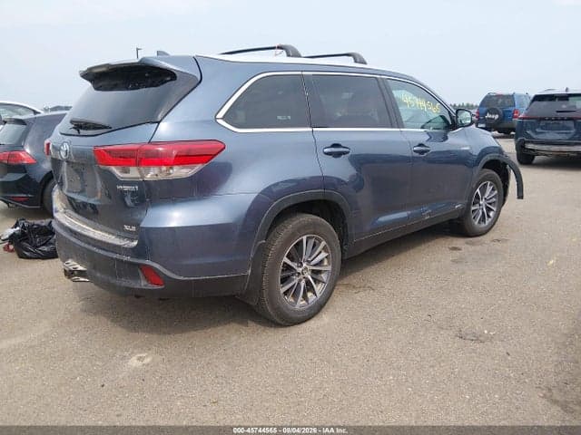 2019 TOYOTA HIGHLANDER HYBRID XLE 4