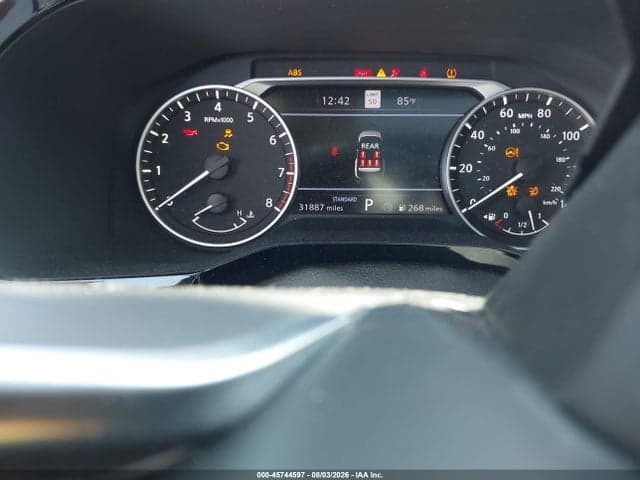 2025 NISSAN PATHFINDER SL FWD 7