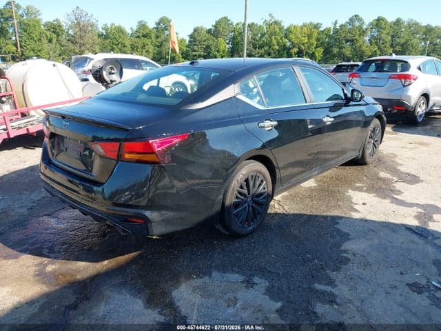 2025 NISSAN ALTIMA SV FWD 4