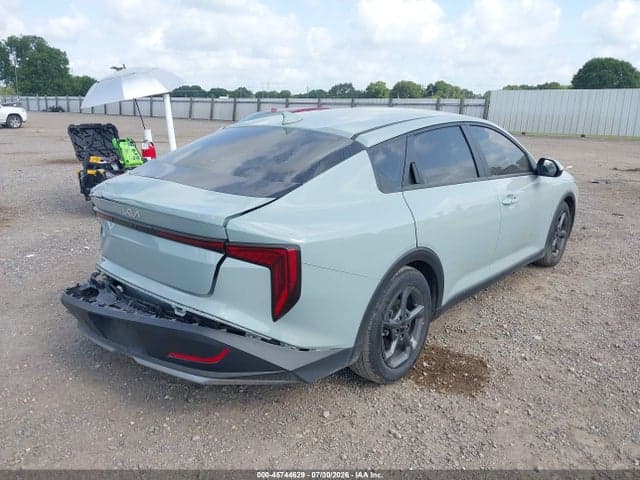 2025 KIA K4 LXS 4