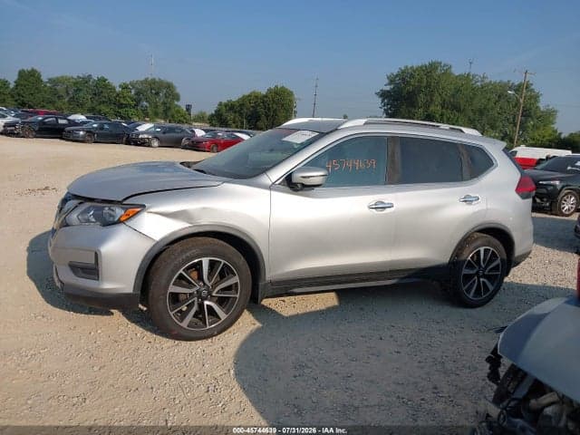 2017 NISSAN ROGUE S 14