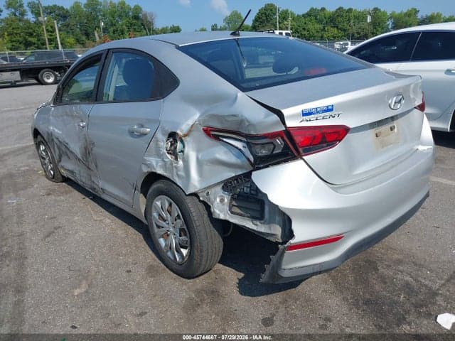 2018 HYUNDAI ACCENT SE 6