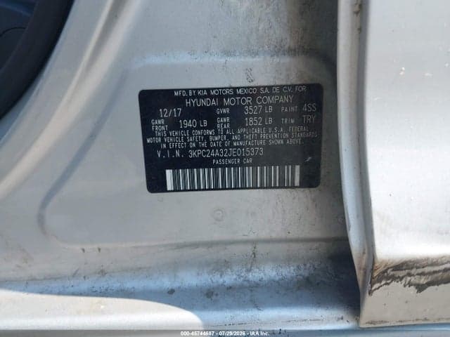 2018 HYUNDAI ACCENT SE 9