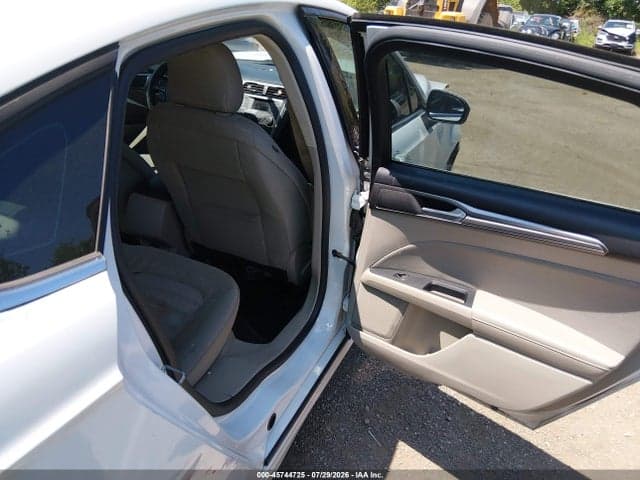 2018 FORD FUSION SE 8