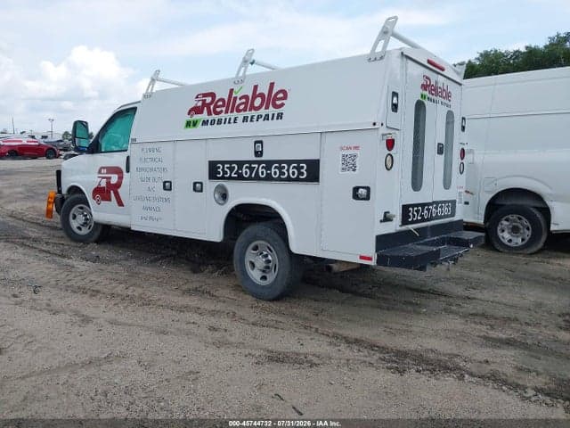 2017 CHEVROLET EXPRESS CUTAWAY WORK VAN 3