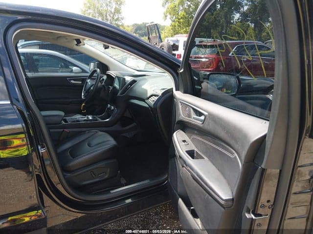 2022 FORD EDGE TITANIUM 5