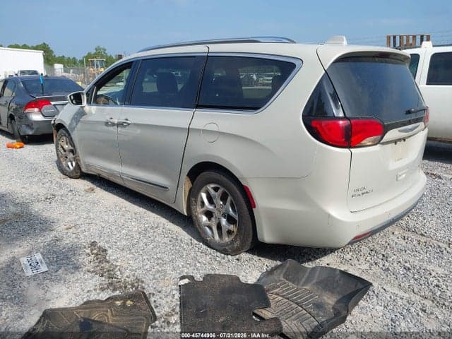 2020 CHRYSLER PACIFICA LIMITED 3