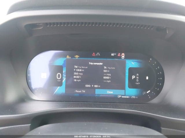 2025 VOLVO XC40 B5 CORE BRIGHT THEME 7