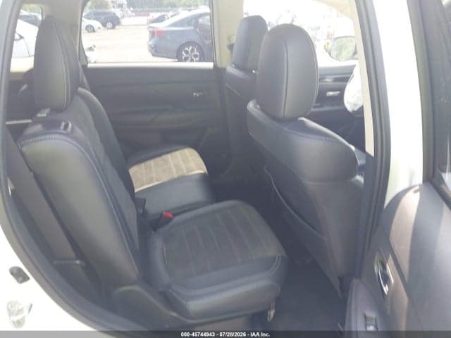 2019 MITSUBISHI OUTLANDER SE 8